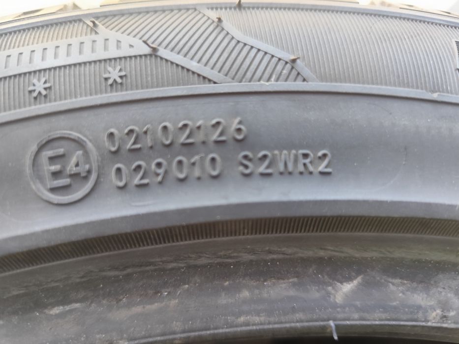 Продам зимние шины в идеальном состоянии