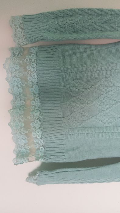 Свитер вязаный голубой