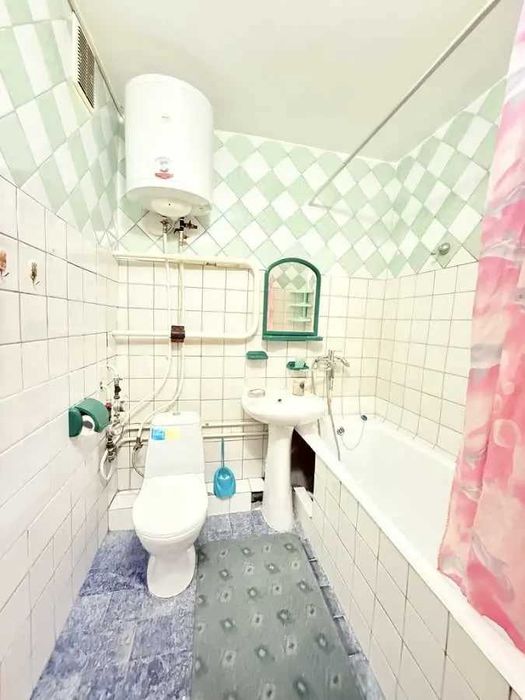 Тристаен имот в кв.Красна поляна 1