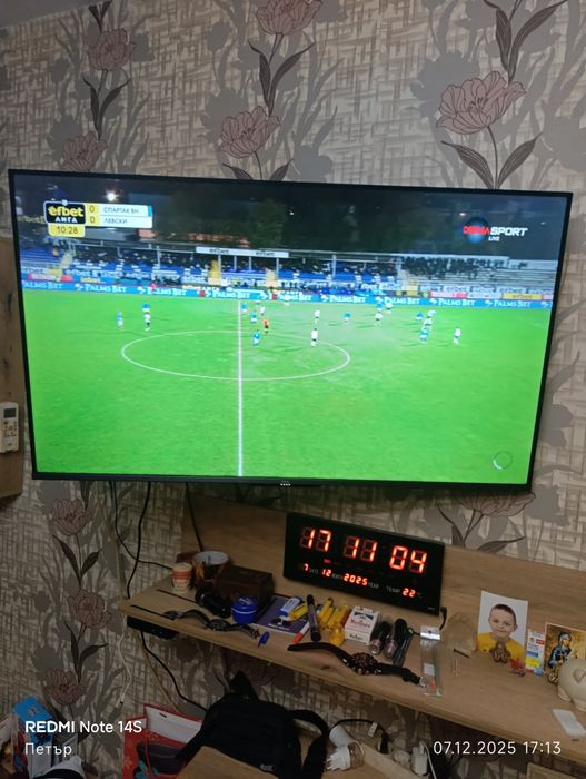 Телевизор tcl 43 инча