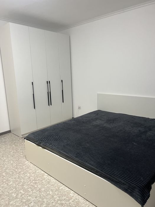 Продам шкаф и кровать