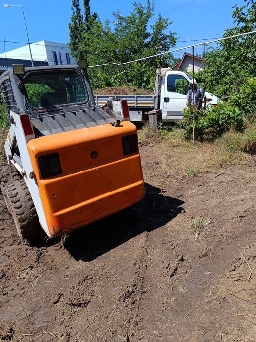 Inchirieri utilaje Bobcat si miniexcavator