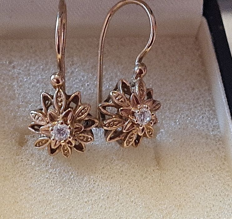 Cercei Vintage din aur 14k