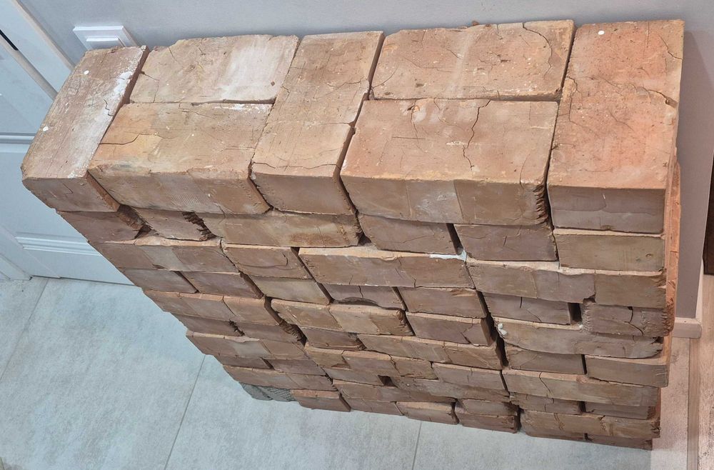 Продам новые красные кирпичи