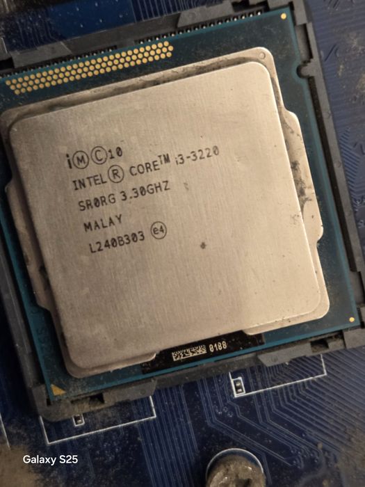 Компьютер ( не работает видеокарта )