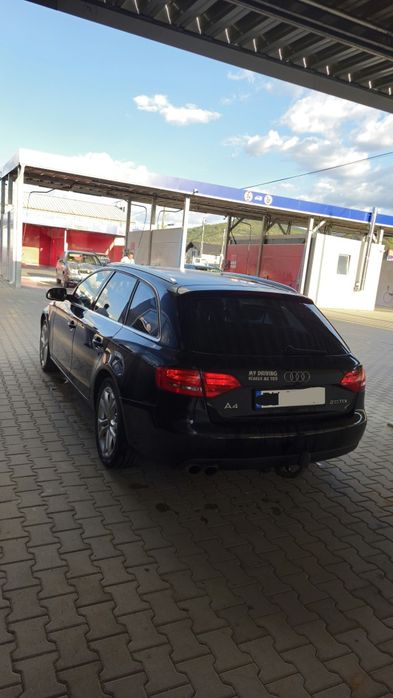 AUDI A4 2010 — imagine 4