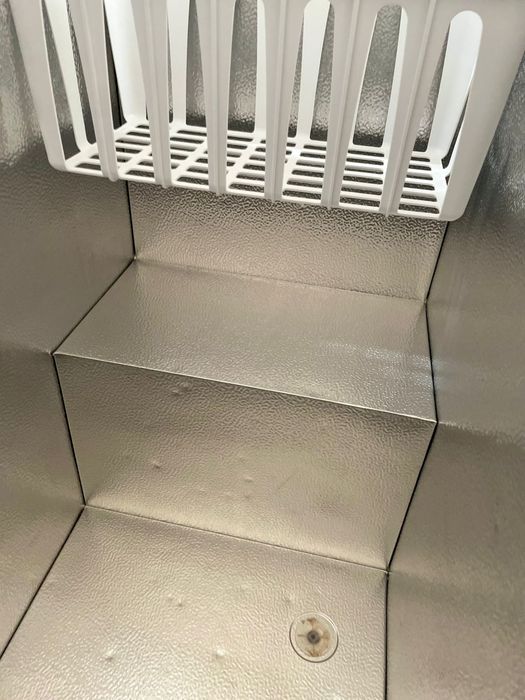 Продам морозильник