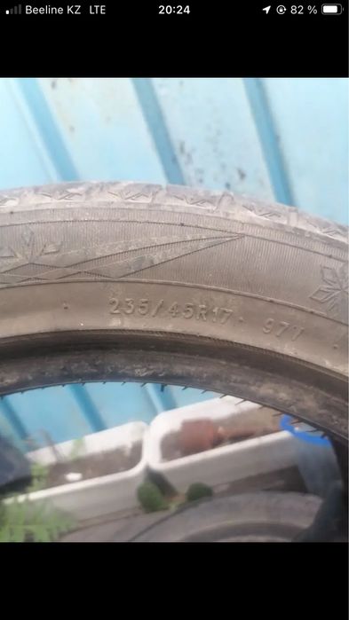 Продам шины зимные Triangle