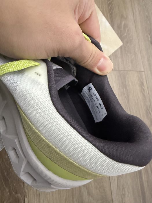 Кроссовки on running