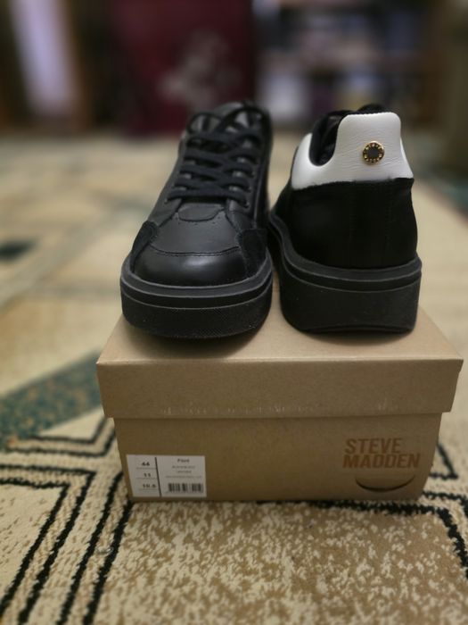 STEVE MADDEN мужской обувь