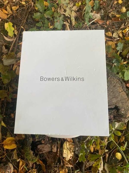 Bowers & Wilkins PX8 Tan  casti wireless
