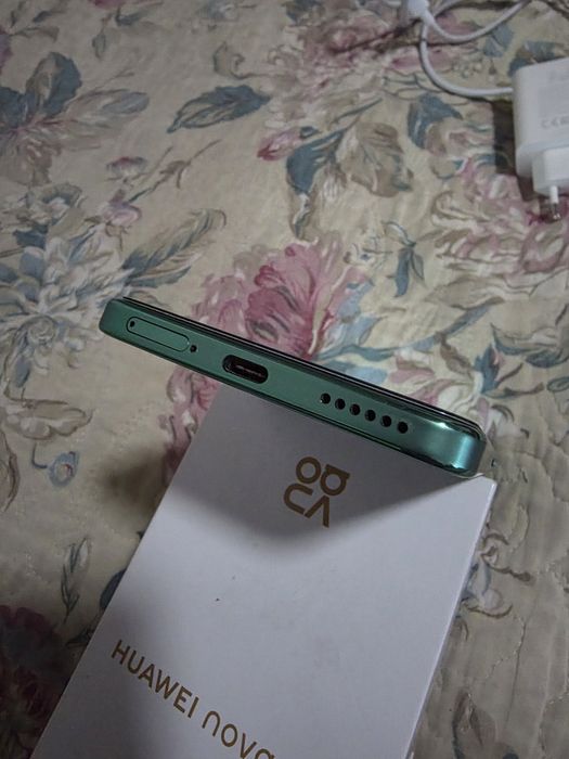 Huawei nova 12 SE. 8/256 GB.