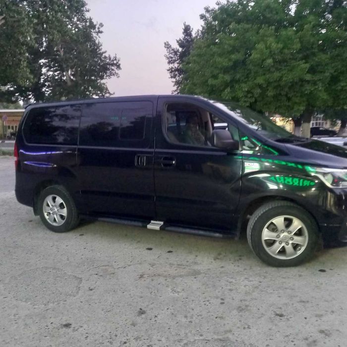 Minivenda sayohatga olib borib kelish hizmati