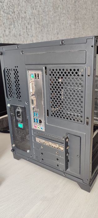 Компьютер, Ryzen 5 5600 , RX 580 8gb
