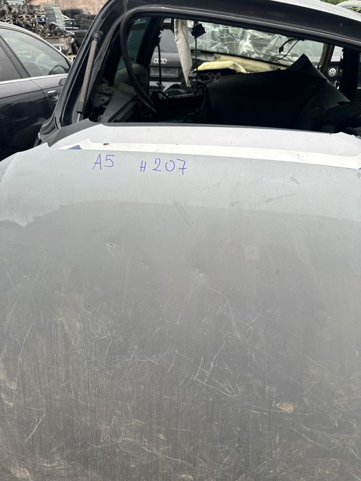 Преден капак Audi A5 8t 2008-2012 година лека забележки ном 207