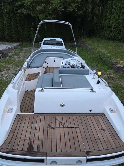Barca RIB 6 metri diesel 160 cp - bijuterie