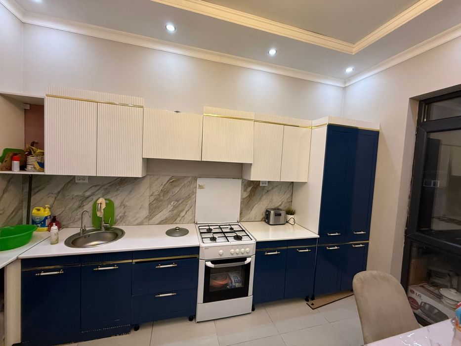 Кухонный гарнитур