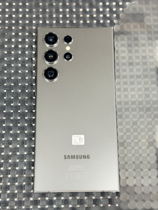 Samsung Galaxy S24 Ultra Pret 2800 lei