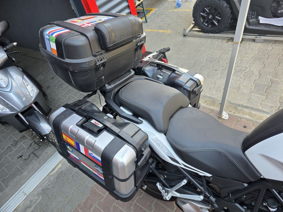 Benelli Trk 502 2022 motocicleta cu posibilitate limitare A2 la 35kw