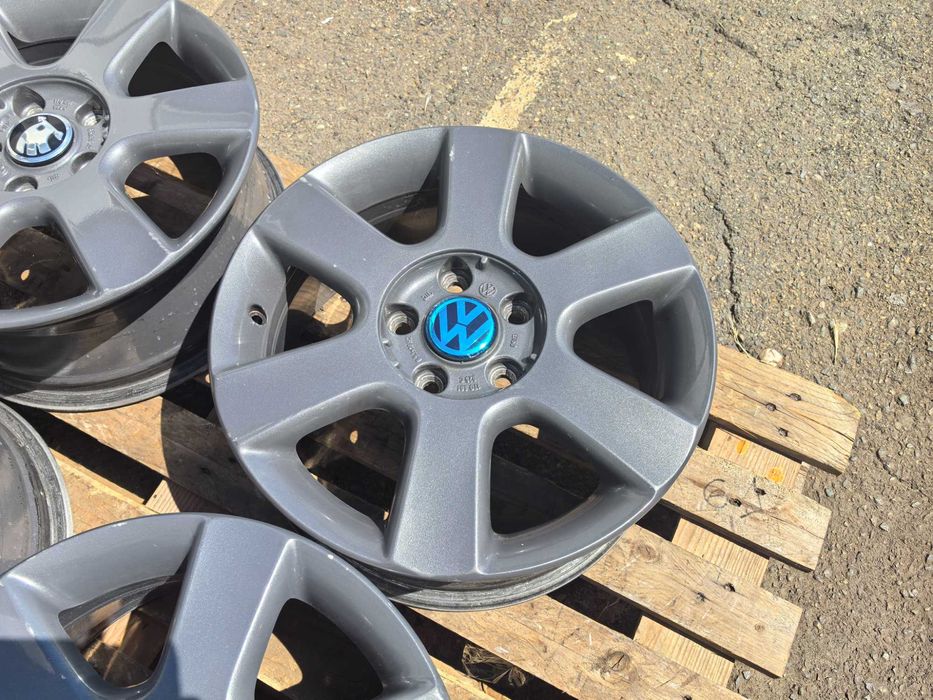16 цола 5 х 112 мм Фолксваген / Шкода - 6,5 Инча / ЕТ 50