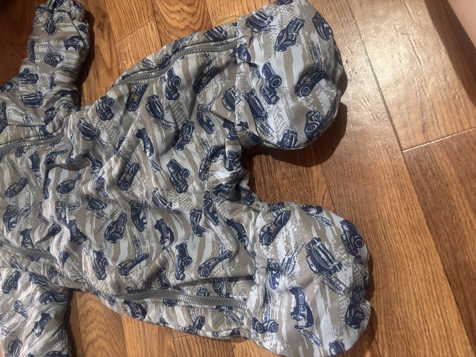 Весенний комбинезон для малыша