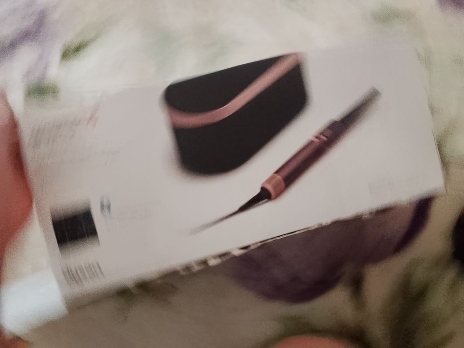 Продам фен дайсон