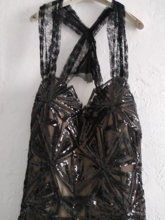 Rochie de firmă bună fara defecte ascunse