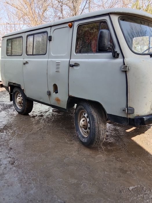 Авто УАЗ буханка 2010г