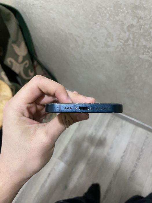 Айфон 13 256 гб.