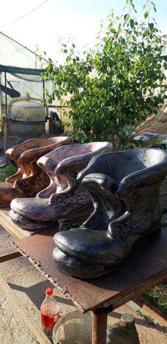 Вазоны, цветочницы