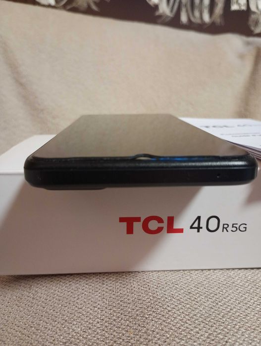 TCL 40 R5G отличен