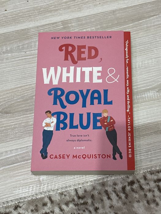 Продавам книги на английски