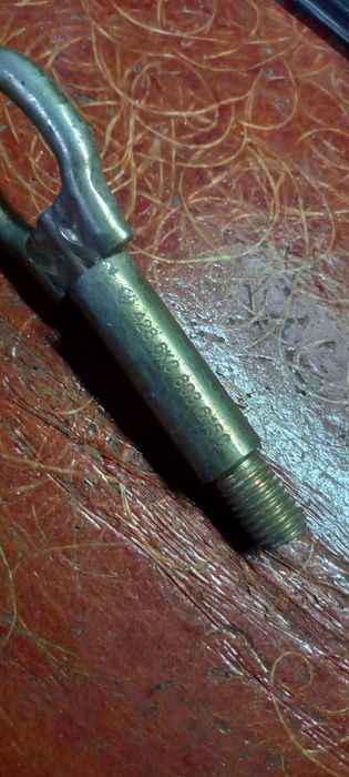 Продам буксировочный крюк