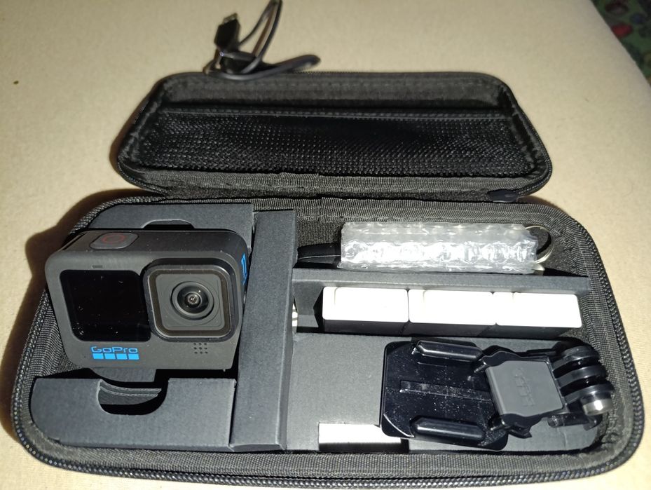 Продавам GoPro hero 11