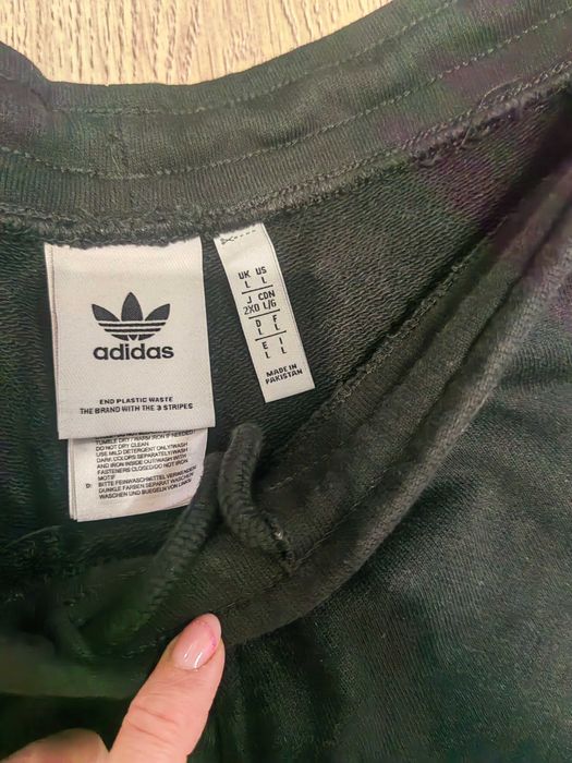 Мъжки панталонки adidas