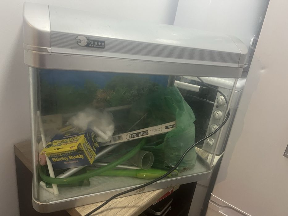 Аквариум от истинско стъкло !