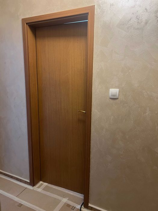 3 интериорни врати – фалцови, комплект (2 спални + 1 хол със стъкло)