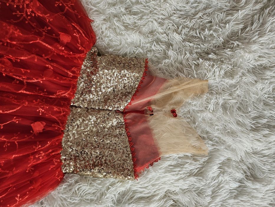 Официална рокля за дете размер140-150