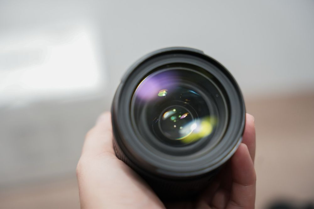 Vând obiectiv Sony 50mm f/1.8+Tamron 28-75mm f/2.8, în stare foarte bună.