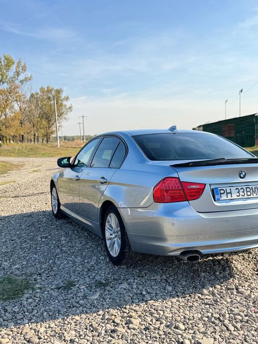 BMW Seria 3 0 — imagine 5
