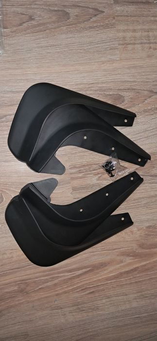 Универсальные брызговики комплект