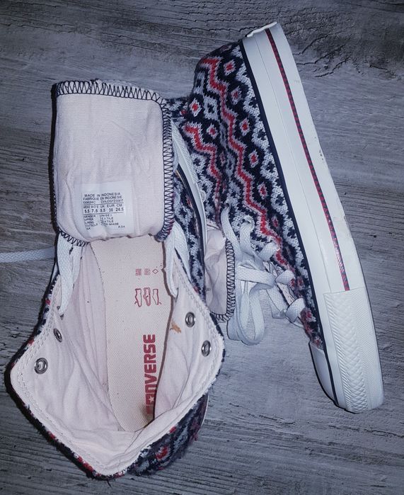 Teneși Converse - ediție limitată