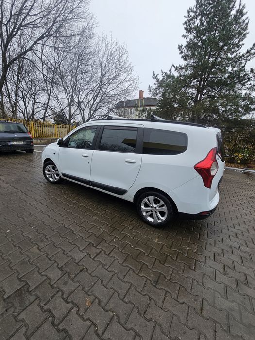 Dacia Lodgy 1.2 TCe GPL, 5 locuri, pilot automat