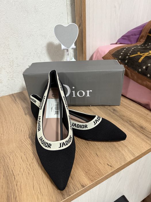 Балетки новые,с каробкой