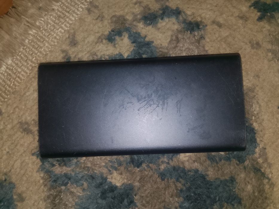 Power bank почти новый