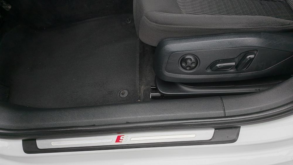 Audi A4 b9, S-Line 190 cai,Distributie Noua, Euro 6, An 2017