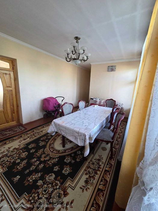 Hovli 6sotix Urikzor Mahalla 312maktabdan oldingi ko'chada joylashgan.