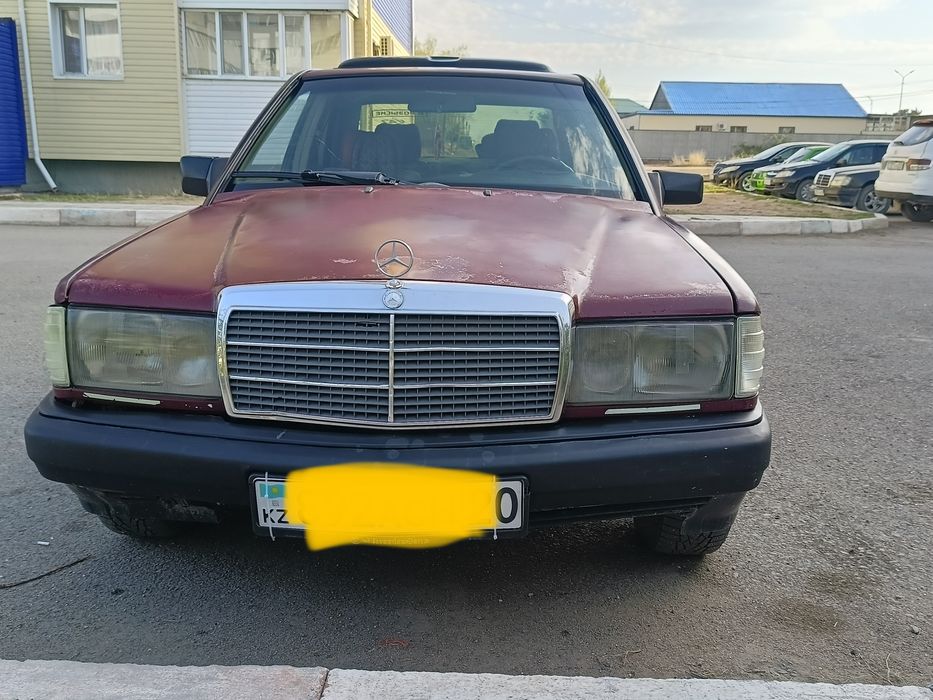 Продам машину mercedes-benz