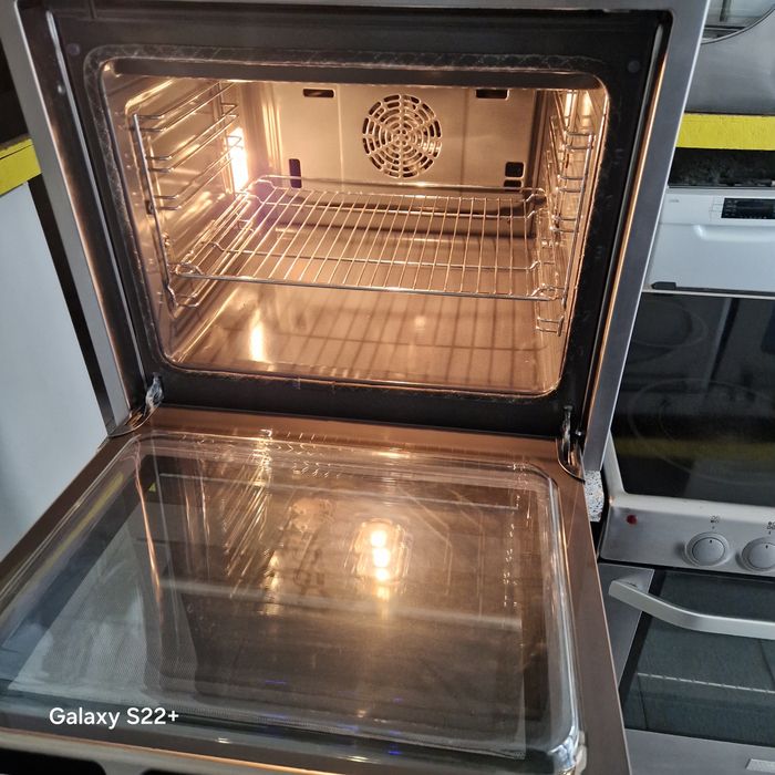 Фурна за вграждане SIEMENS Pyrolyse