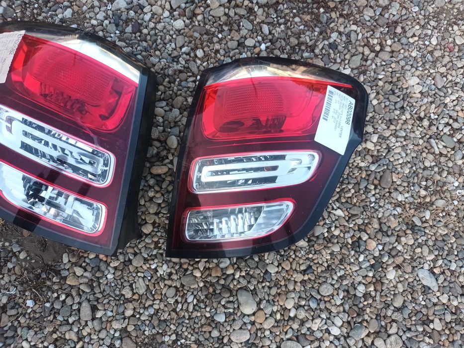 ляв и десен вътрешен и външен стоп за ситроен ц3 II 09 - 16 CITROEN C3